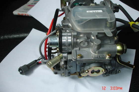 Części silnika benzynowego Caburetor do silnika Toyota 22R OEM 21100-35520